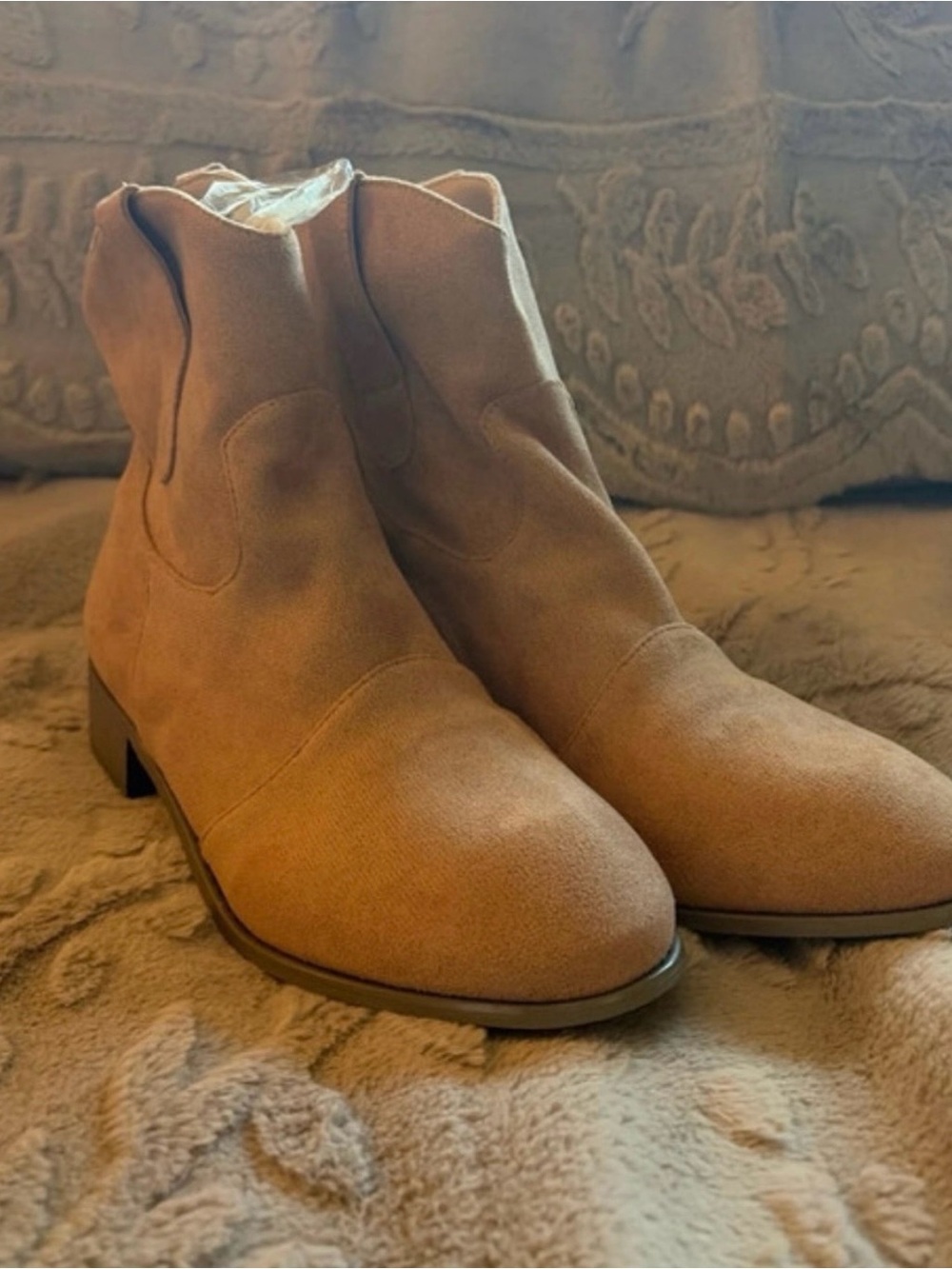 Women's Suede Ankle Boots in Chestnut Brown